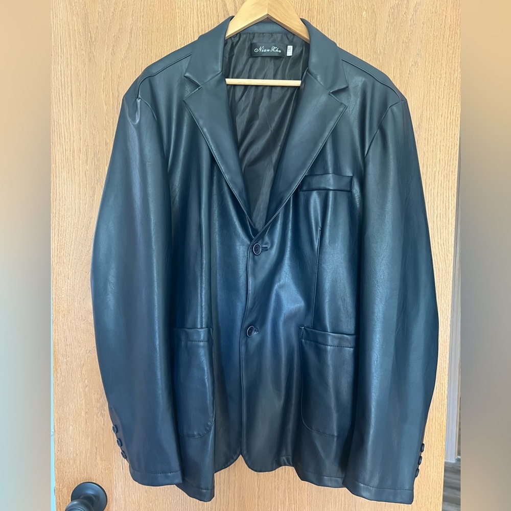 Black Faux Leather Blazer men’s size 2XL